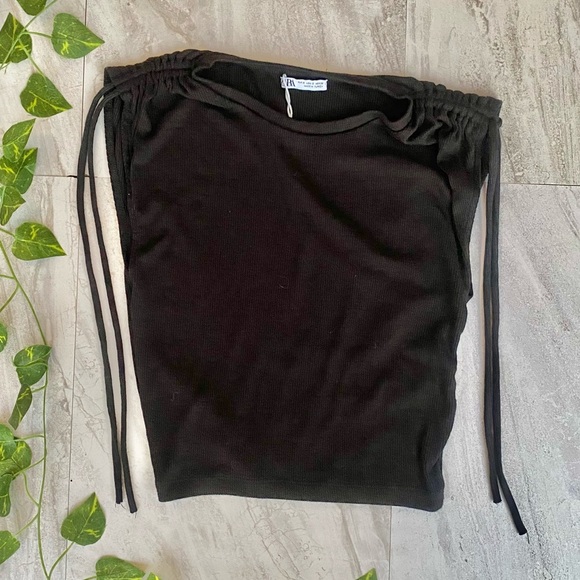 Zara Cropped Muscle Tank Crop Top NWT SMALL Black Sleeve Tie ruche Ribbed Tee - Picture 1 of 6